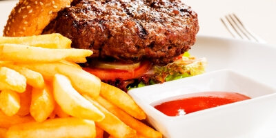 מזונות שפוגעים בעור מזונות שפוגעים בעור